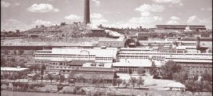 Old photo of a factory or building
